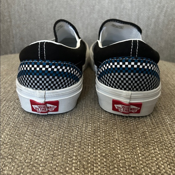 Vans Classic Slip-On Checkerboard Sneakers - Picture 4 of 8